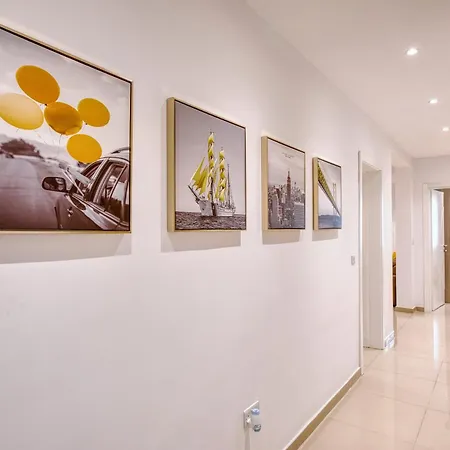 Spacious 3br Flat, Equipped Kitchen, Pool Table Ta Xbiex