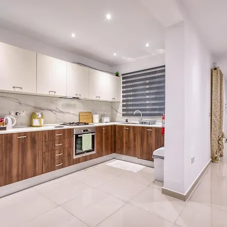 Apartamento Spacious 3br Flat, Equipped Kitchen, Pool Table *