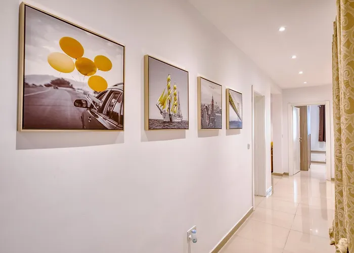 Spacious 3br Flat, Equipped Kitchen, Pool Table Ta Xbiex