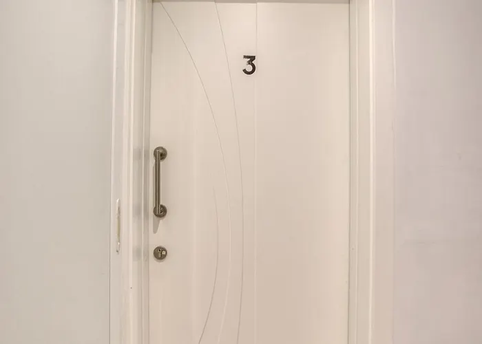 Appartement Spacious 3br Flat, Equipped Kitchen, Pool Table *